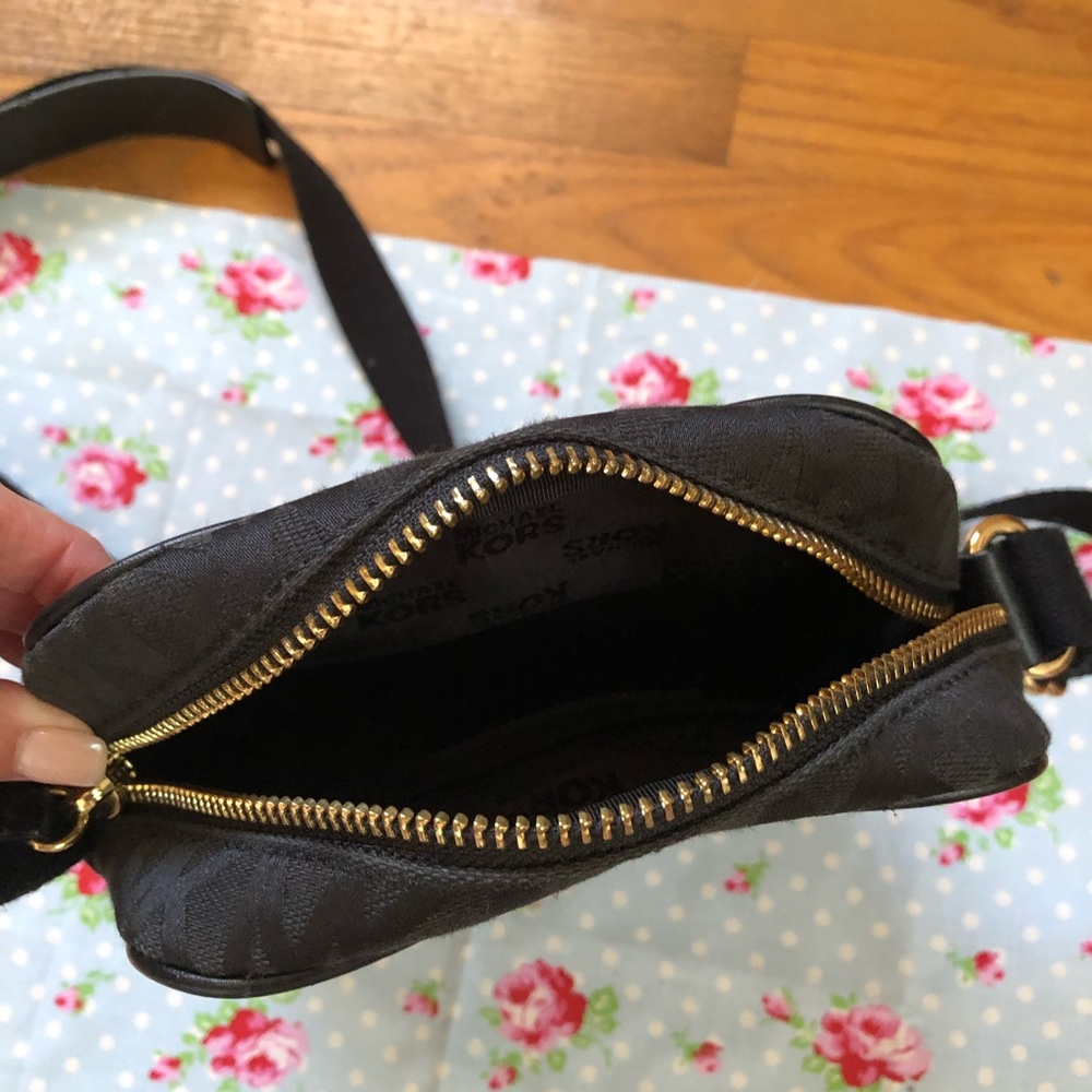 Michael Kors small purse